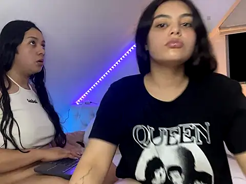 Something of Dildo for Scarlett's pleasure - video by Scarlett_Jazmin cam model