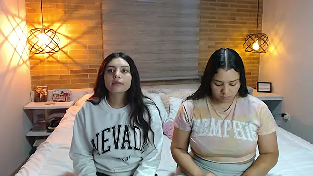 Enjoy our return, with a good touch and foot fetish - video by Scarlett_Jazmin cam model