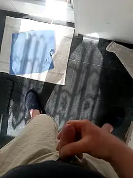 [2 Mar 12:25] Public Show - video by awesome-dirty-dick