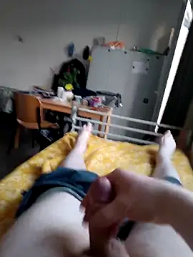 [9 Mar 18:03] Public Show - video oleh awesome-dirty-dick kamera model