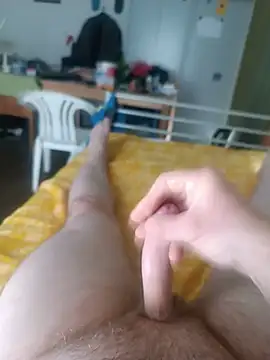 [12 Oct 13:01] Public Show - awesome-dirty-dick主播的视频