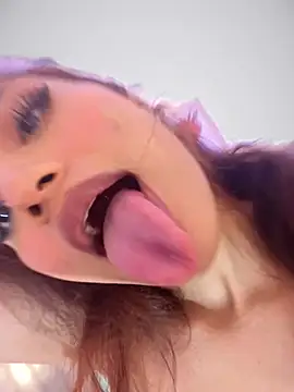 🔥💦🥵play with my big girl🥵💦🔥 - video av naomiii__ cam model