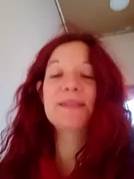 Masturbándome rico 😋 — filmik AlejandritaMilf, modela(-lki) na kamerkach