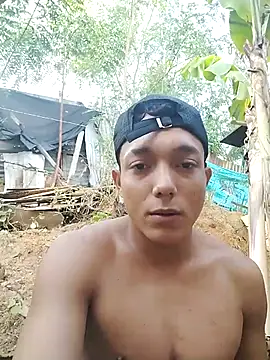 Masturbating outdoors - video của người mẫu cam tayson_