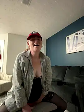 [14 Oct 19:17] Private Show - video by sluttywidowedex cam model