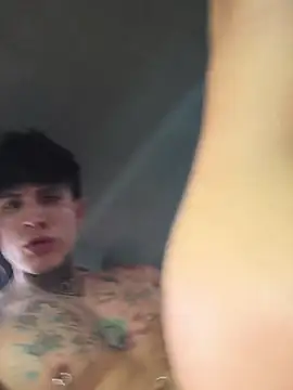 I sit on my tomy's cock in the car.