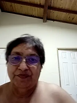 show - video by florecita69 cam model