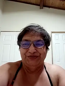 Happy Easter, loves - video by florecita69 cam model