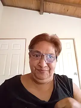 My loves, I have a big, hairy pussy, I spread my legs. - video by florecita69 cam model