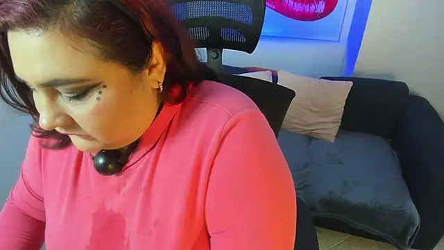 Naughty blowjob - video by electrabig_6 cam model