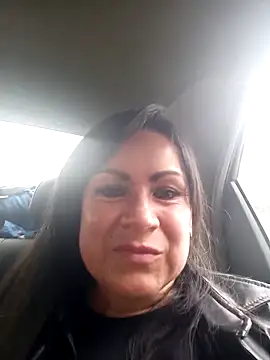 Private Show in public car - video by jescaoporto4 cam model