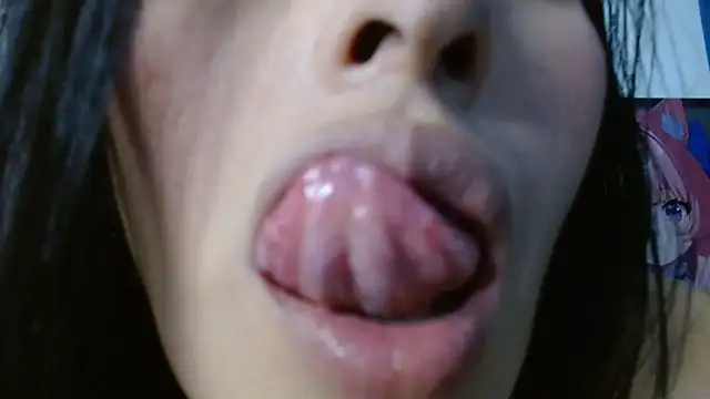 Kisses, Lember Axilas, Saliva - video oleh model kamera vaiolet_triana