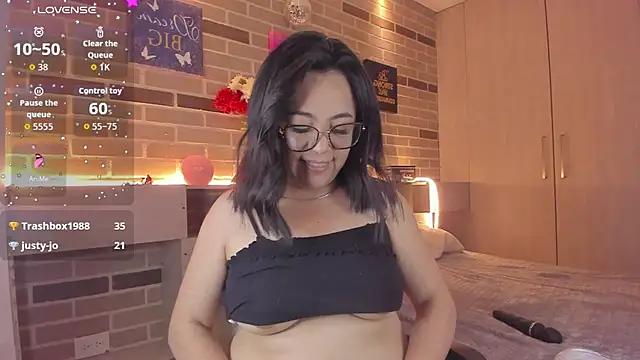 😋🔥 🤤🌡️💦 - video by Bella_fournier cam model