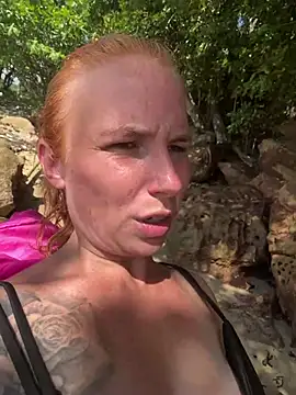 ⭐️ HARD FUCK ON THE BEACH 🏝️💦 - vídeo de Redhairedteacher modelo de câmara
