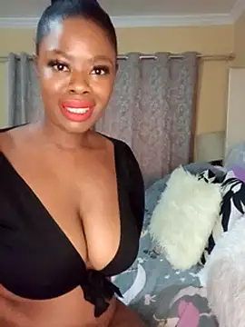 [30 Mar 16:18] Private Show - Luciouslips00 adlı kamera modelinin videosu