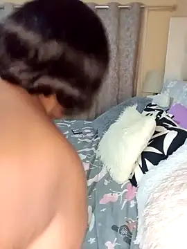 [10 May 21:10] Private Show - Luciouslips00 adlı kamera modelinin videosu