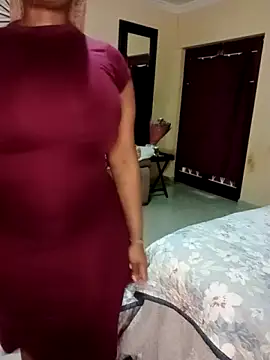 [11 Aug 20:22] Private Show - Luciouslips00 adlı kamera modelinin videosu