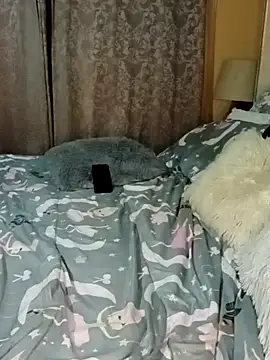 [24 Aug 02:51] Private Show - Luciouslips00 adlı kamera modelinin videosu