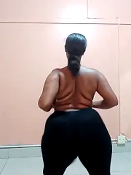 [3 Jan 21:14] Private Show - Luciouslips00 adlı kamera modelinin videosu