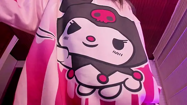 ᕙ(`▿´)ᕗ - video by Kitty_Pam cam model