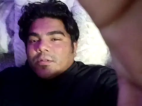 [28 Jul 02:12] Public Show - video di Brickstash modella di cam