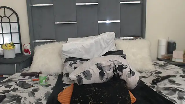 ASSHOLE DESTROYED - video by LaCaramellaChocolatia cam model