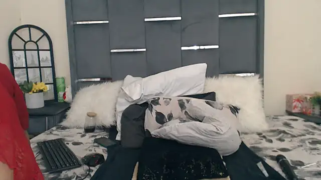 sexy blody - video by LaCaramellaChocolatia cam model