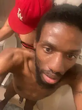 Toilet Slut – видео вебкам-модели cloudyhimbo