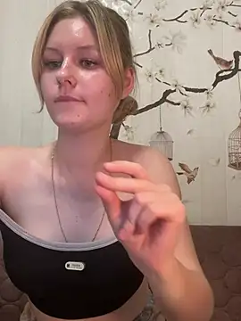 [31 Mar 22:20] Private Show