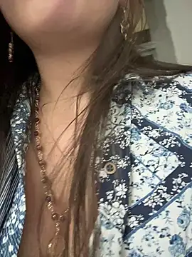 [12 Mar 20:16] Public Private Show - video by Iam__Cristal cam model