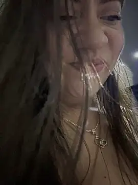 [30 Apr 21:42] Deep Throat Private Show - video by Iam__Cristal cam model