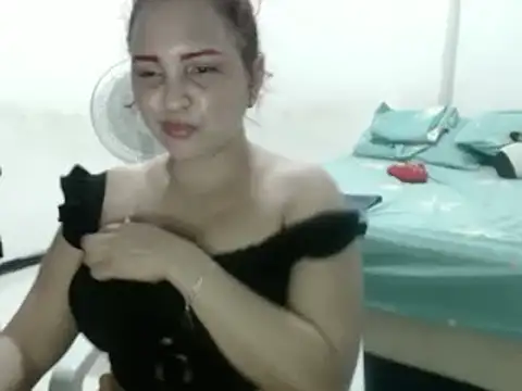 umm big and tasty pussy - Video von Agatha_browser Cam-Model