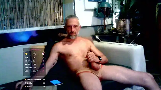 [22 Aug 22:10] Private Show - Video von onlystefansUK Cam-Model