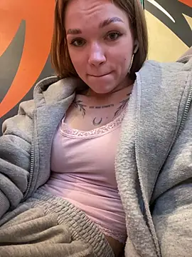 FINGER+MASSAGE PUSSY IN PUBLIC 🚽 - clip cu Porn_cornn model videochat