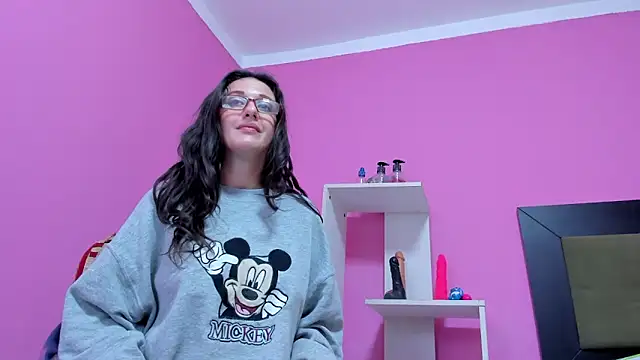 [10 Mar 02:52] Private Show - video LolaBoobs kameramallilta