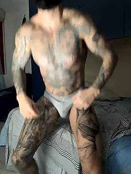 [28 Dec 18:10] Private Show - video di Gioeltoro89 modella di cam