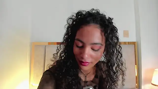 Fuck me so hard - video van AntonellaHall_ cam-model