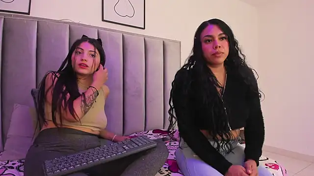 ✅Sucking Brysbane's tits 💦🍒 - video by Kyla_Left cam model