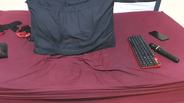 squirt for daddy before he fuck u babe - video by kittykhloe22 cam model