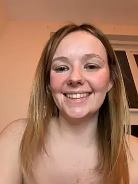 [5 Mar 20:06] Spy Show - video by Sophiesinxx cam model