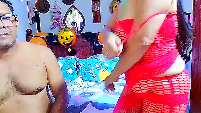 [19 Oct 09:44] Private Show the russian - Vídeo de rosi_pamela, modelo de vídeos