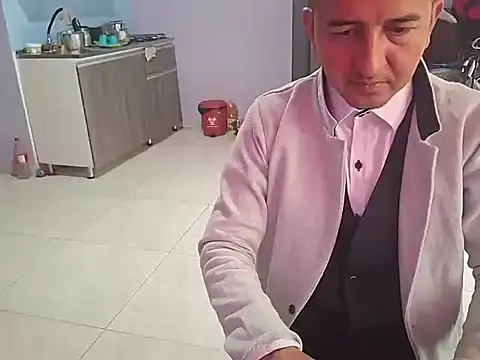 The Boss Undress for you - video by XTheSexybossx cam model