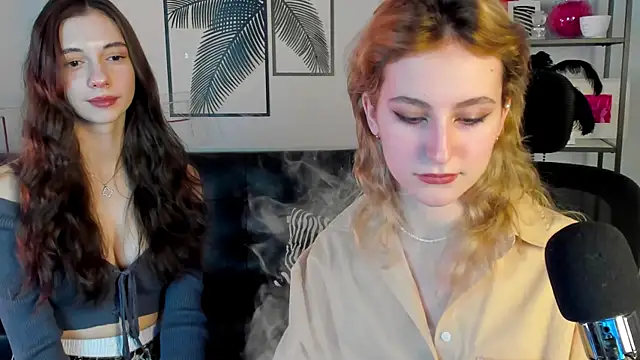 [25 Jan 22:59] Spy Show - video av LuxRayi cam-modell