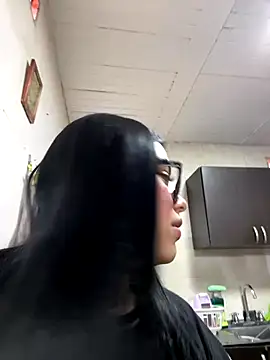 Hot and riding for you love 🤫🤫 - vídeo de la modelo de cam alissonfernandez_