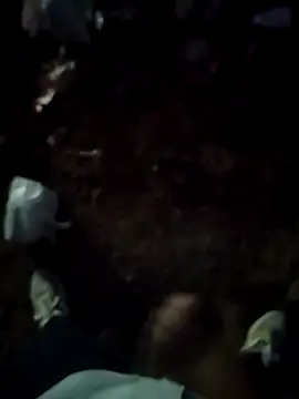 Outdoor cum shot in truck yard - video by Risky_adventures cam model