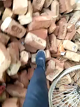 Cum shot in street open plot - video by Risky_adventures cam model