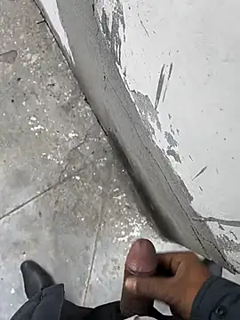 Secretly cumming in office campus 🥵💦 - video by Risky_adventures cam model