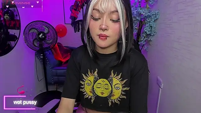 Show boobs 🍒Ahegeo－カメラキャストのTheia_moonの動画