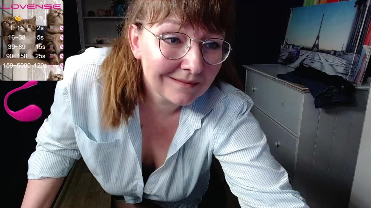 play with your hot mommy - video by FaithPerry cam model