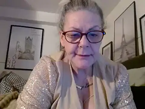 [14 Nov 04:21] Private Show - video by belgianshantie cam model